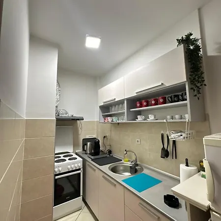 Planis Apartment *